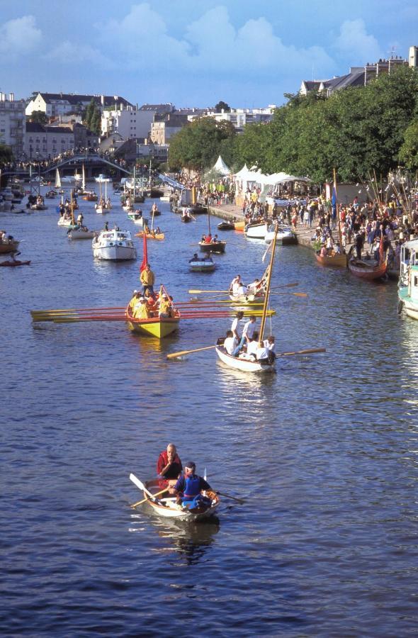 Отель Nantes Camping Le Petit Port Экстерьер фото